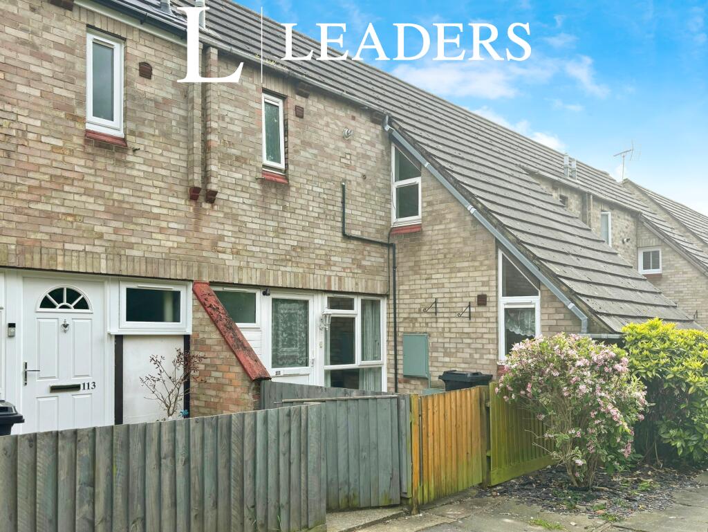 3 bed Mid Terraced House for rent in Bowers Gifford. From Leaders - Southend-on-Sea