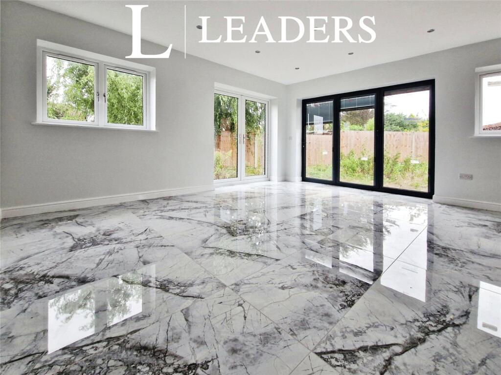 4 bed Detached for rent in Canvey Island. From Leaders Sales - Southend-On-Sea