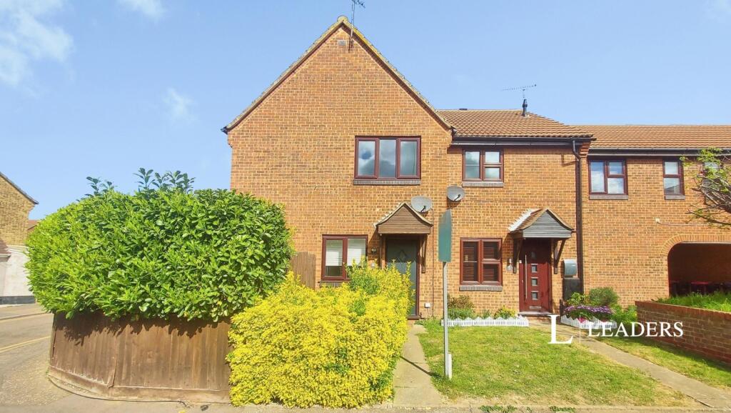 1 bed Detached for rent in Great Wakering. From Leaders Sales - Southend-On-Sea