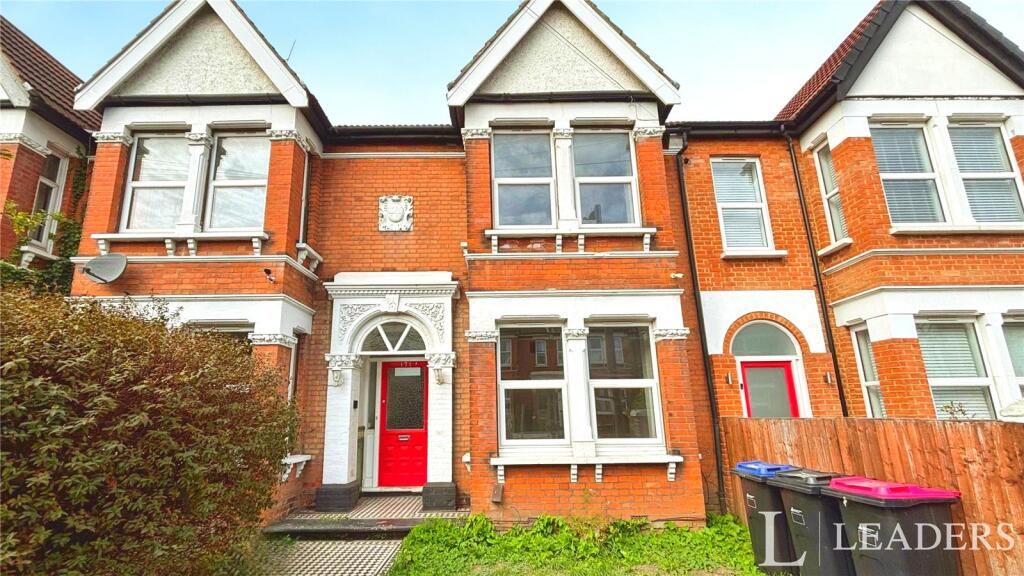 0 bed House Share for rent in Southend-on-Sea. From Leaders Sales - Southend-On-Sea 0 bed House Share for rent in Southend-on-Sea. From Leaders Sales - Southend-On-Sea
