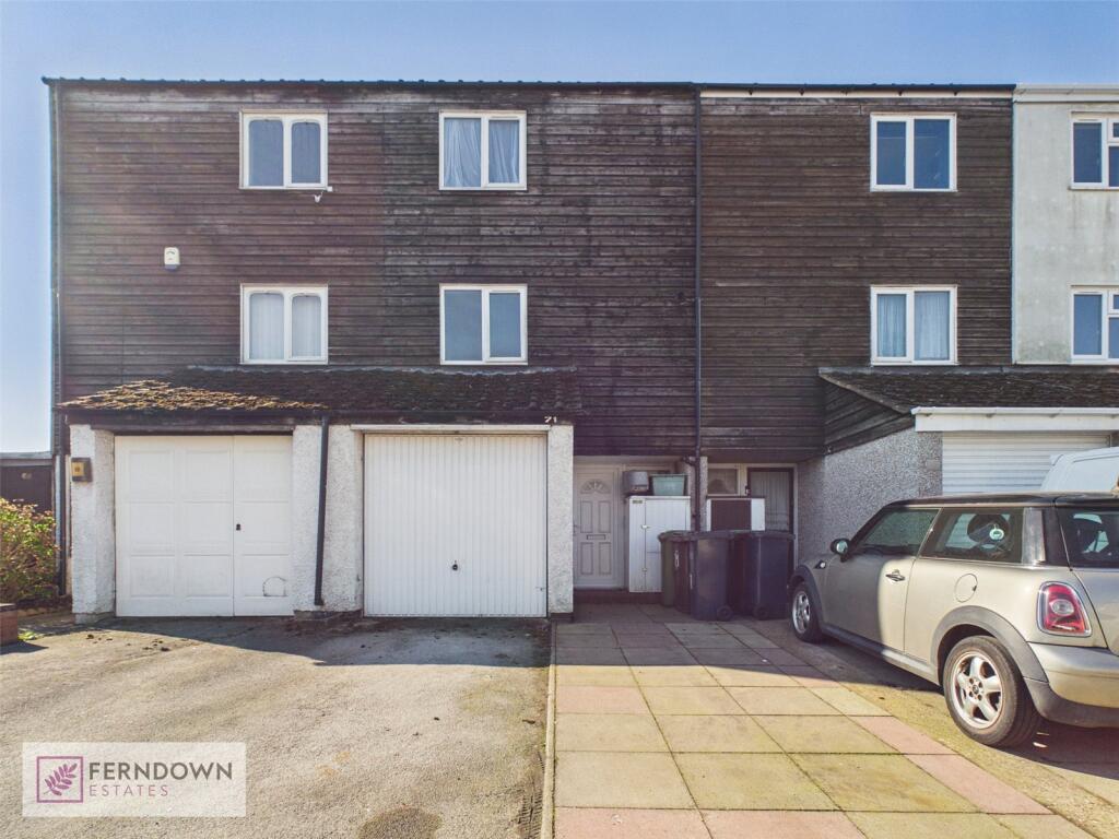 3 bed Mid Terraced House for rent in Birmingham. From Ferndown Estates - Marston Green