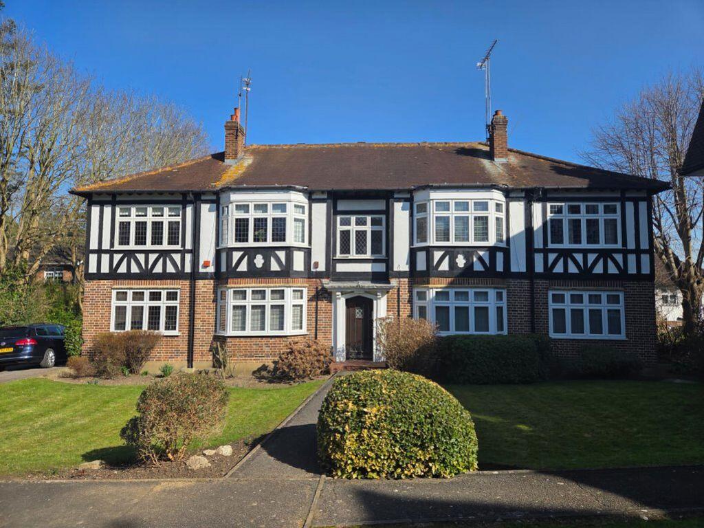 2 bed Apartment for rent in Loughton. From Edward Taub and Co Ltd 2 bed Apartment for rent in Loughton. From Edward Taub and Co Ltd