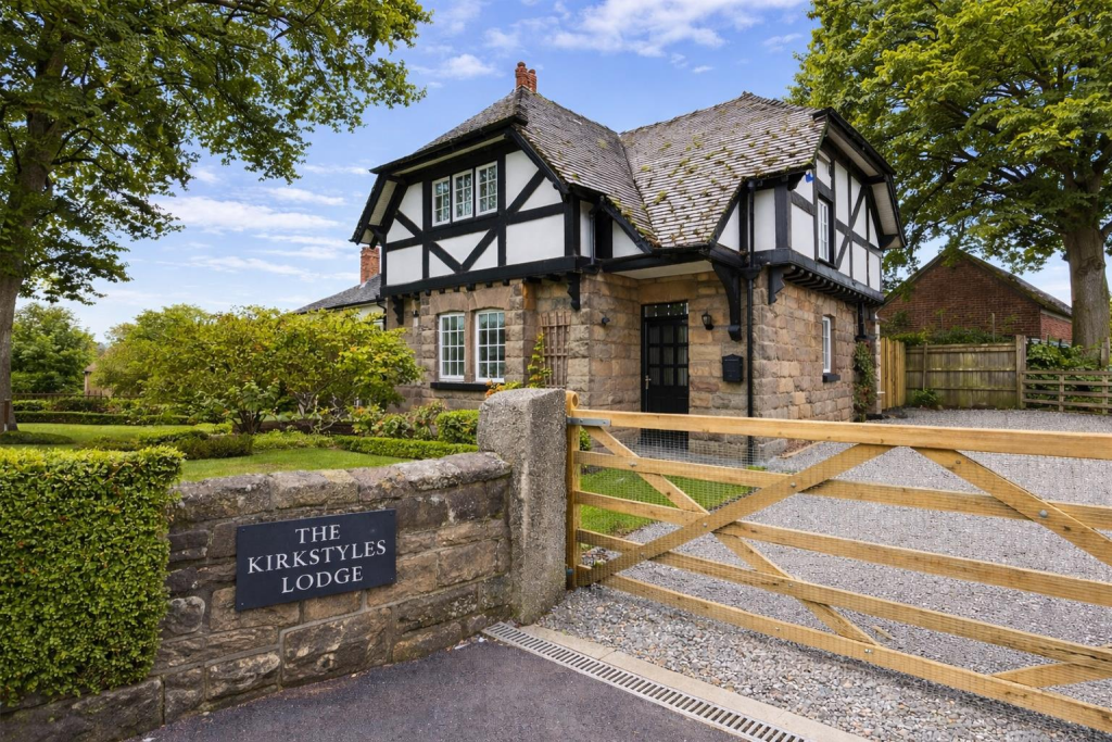 2 bed Detached for rent in Makeney. From Fletcher & Company - Duffield 2 bed Detached for rent in Makeney. From Fletcher & Company - Duffield