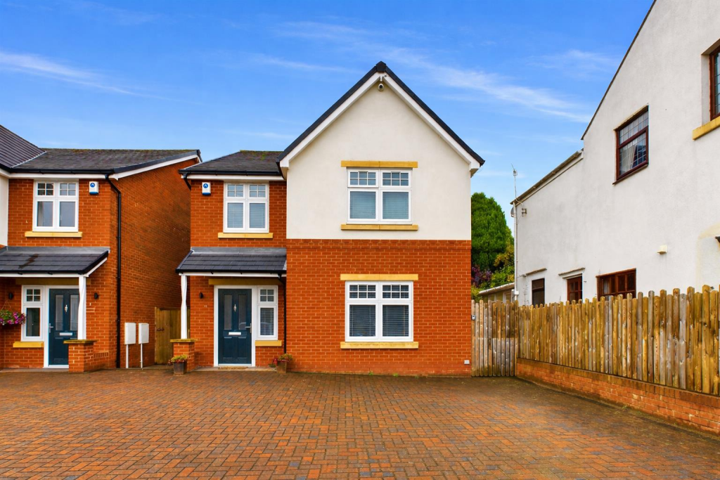 4 bed Detached for rent in Belper. From Fletcher & Company - Duffield