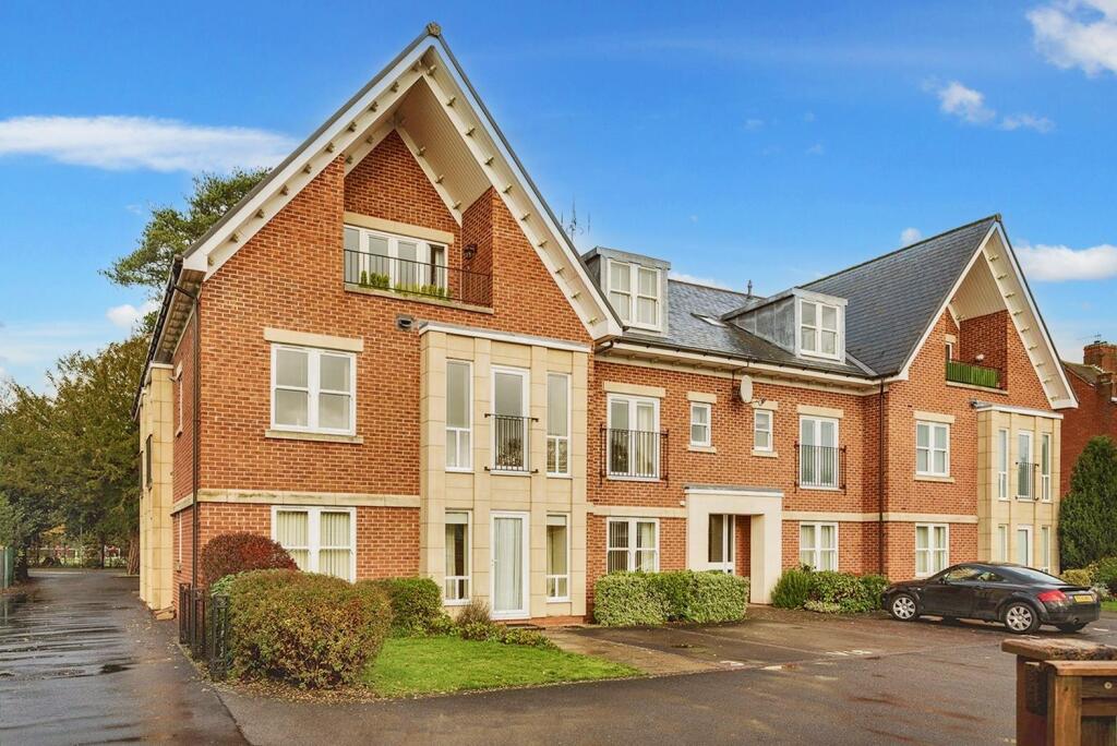 2 bed Penthouse for rent in Makeney. From Fletcher & Company - Duffield 2 bed Penthouse for rent in Makeney. From Fletcher & Company - Duffield