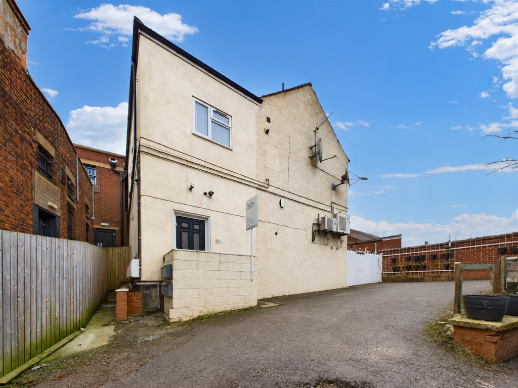 1 bed Apartment for rent in Alfreton. From Fletcher & Company - Duffield