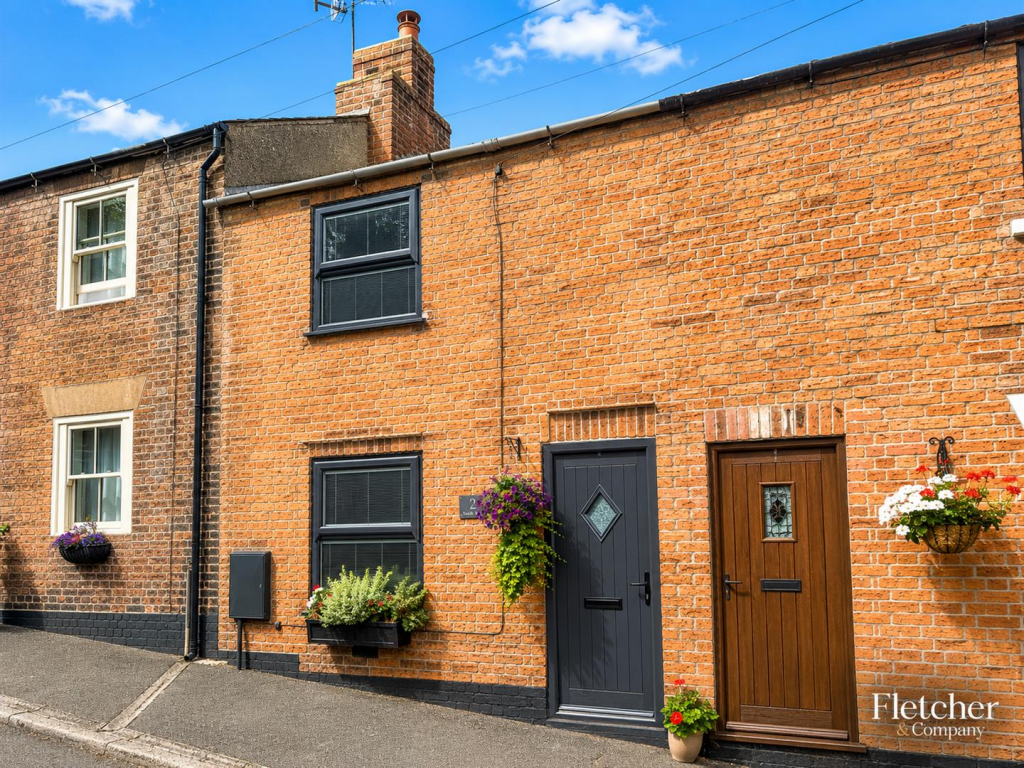 2 bed Mid Terraced House for rent in Oakerthorpe. From Fletcher & Company - Duffield 2 bed Mid Terraced House for rent in Oakerthorpe. From Fletcher & Company - Duffield