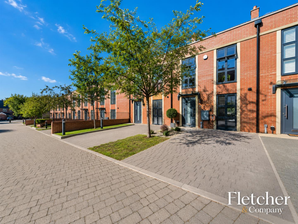 4 bed Town House for rent in Derby. From Fletcher & Company - Duffield