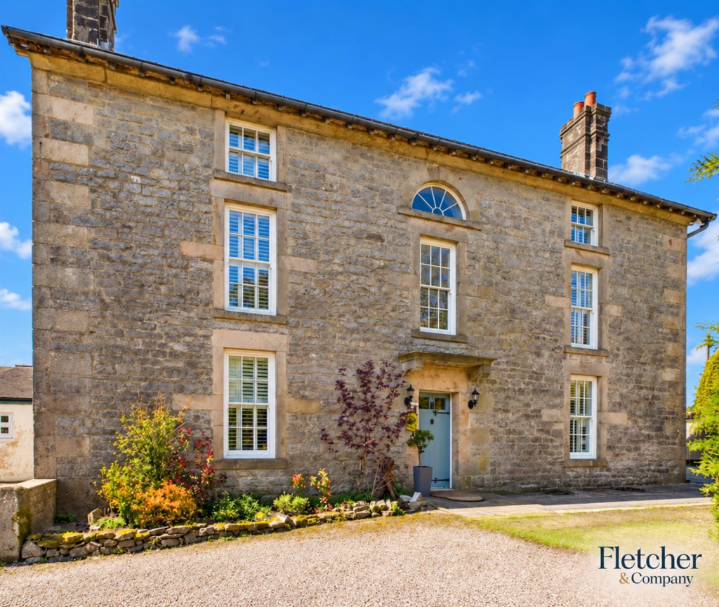 4 bed Country House for rent in Swinscoe. From Fletcher & Company - Duffield 4 bed Country House for rent in Swinscoe. From Fletcher & Company - Duffield