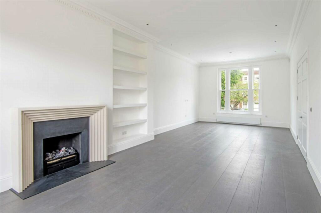 5 bed Semi-Detached House for rent in London. From Laurence Leigh Residentials