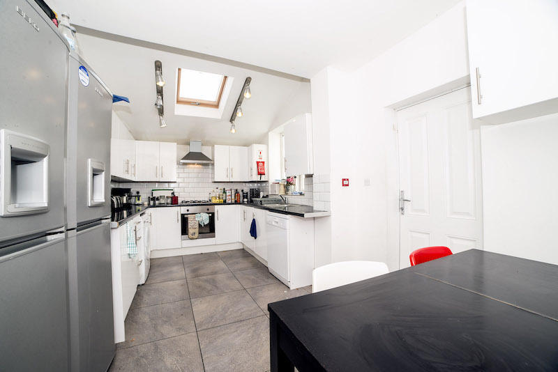 7 bed Mid Terraced House for rent in Manchester. From House (Manchester) Ltd - Manchester 7 bed Mid Terraced House for rent in Manchester. From House (Manchester) Ltd - Manchester