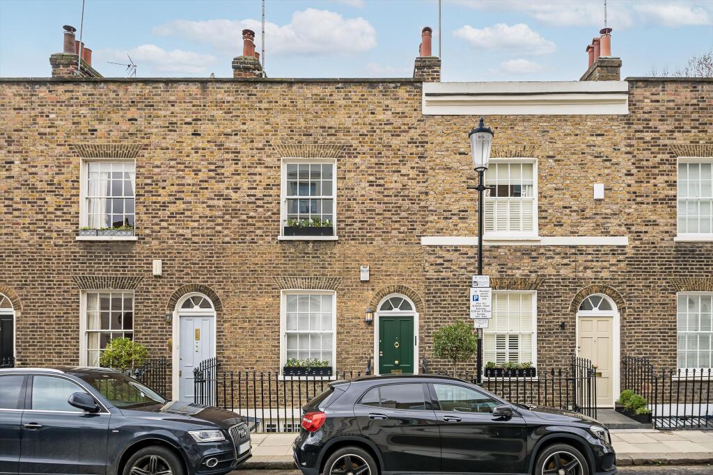 3 bed Mid Terraced House for rent in London. From Knight Frank - Belgravia - Westminster & Pimlico
