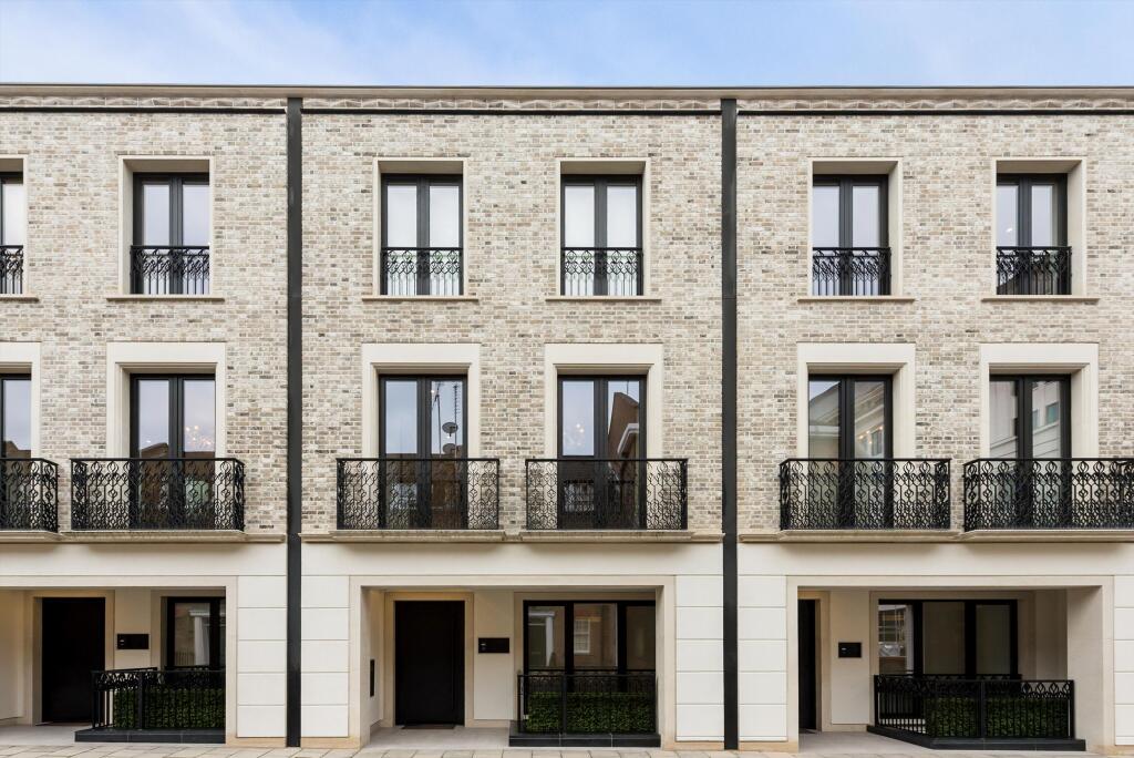 4 bed Mid Terraced House for rent in London. From Knight Frank - Belgravia - Westminster & Pimlico