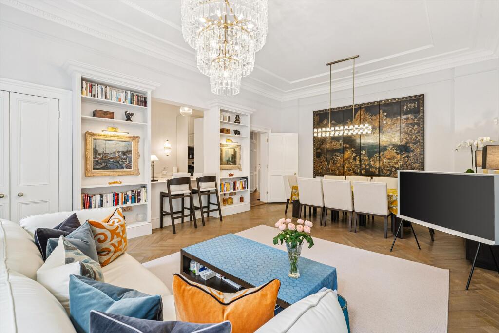 2 bed Mid Terraced House for rent in Westminster. From Knight Frank - Belgravia - Westminster & Pimlico
