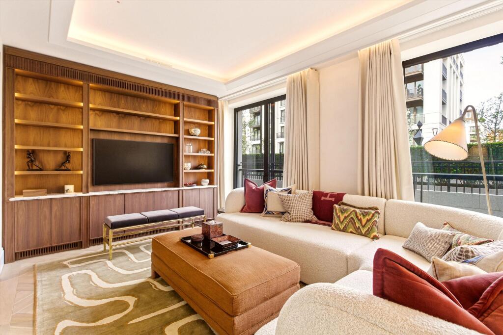 3 bed 1st Floor Flat for rent in London. From Knight Frank - Belgravia - Westminster & Pimlico