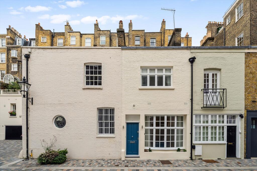 1 bed Mid Terraced House for rent in Chelsea. From Knight Frank - Belgravia - Westminster & Pimlico