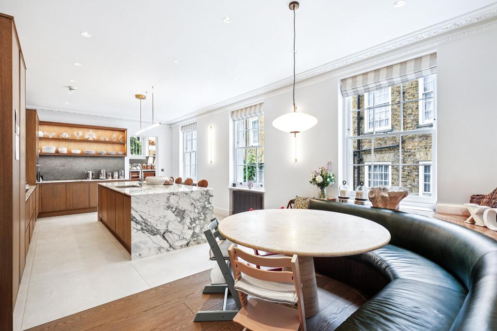 7 bed Detached for rent in London. From Knight Frank - Belgravia - Westminster & Pimlico