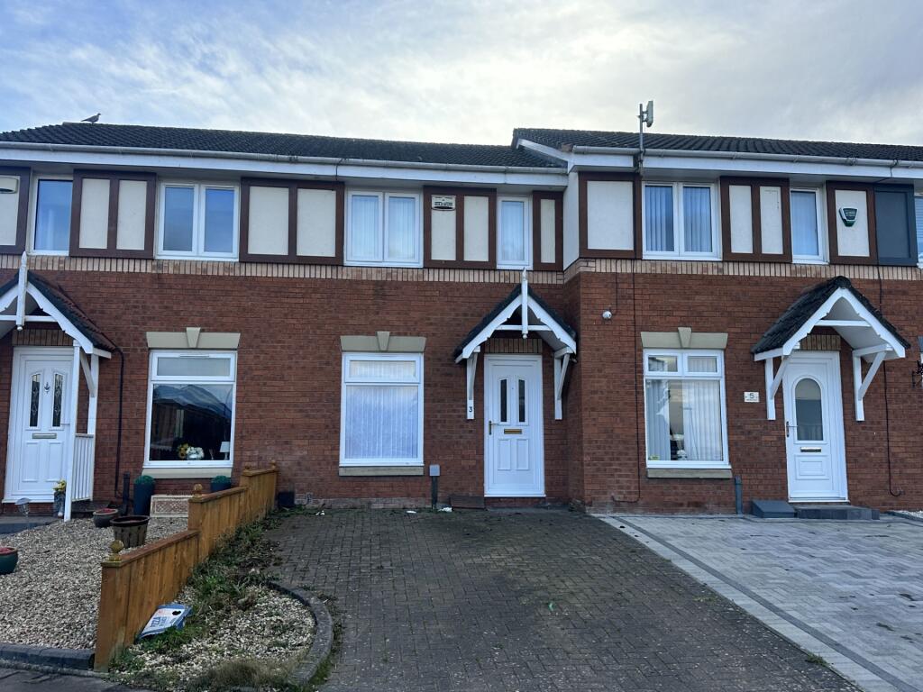 2 bed Mid Terraced House for rent in Cairns. From Century 21 - Cambuslang