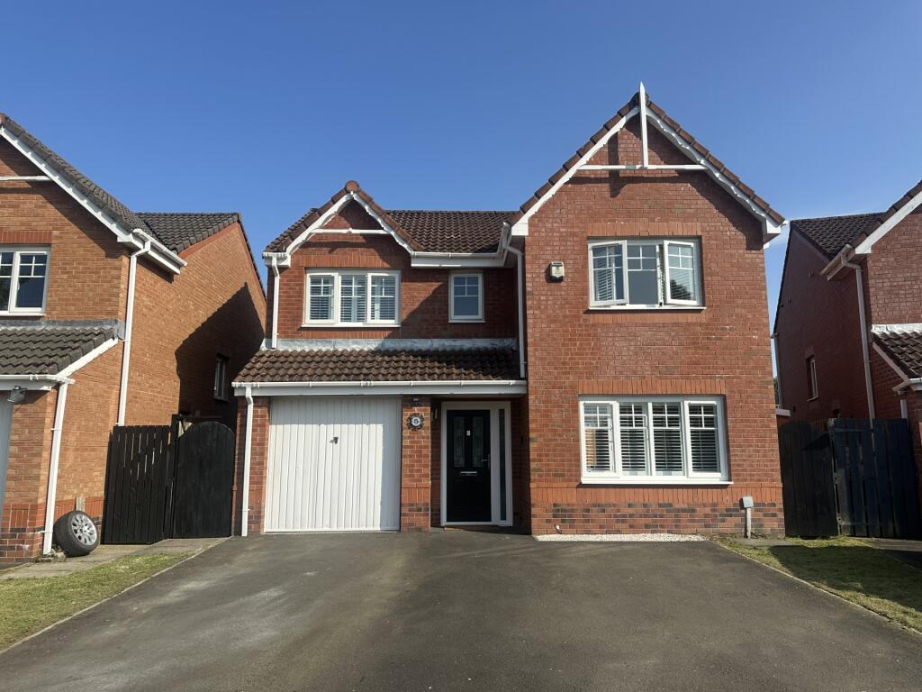 4 bed Detached for rent in Cairns. From Century 21 - Cambuslang