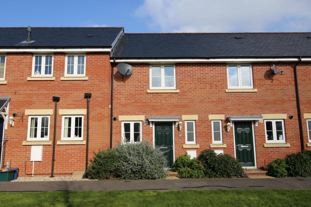 2 bed Mid Terraced House for rent in Tiverton. From Welden and Edwards 2 bed Mid Terraced House for rent in Tiverton. From Welden and Edwards