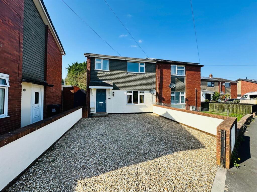 3 bed Semi Detached for rent in Tiverton. From Welden and Edwards