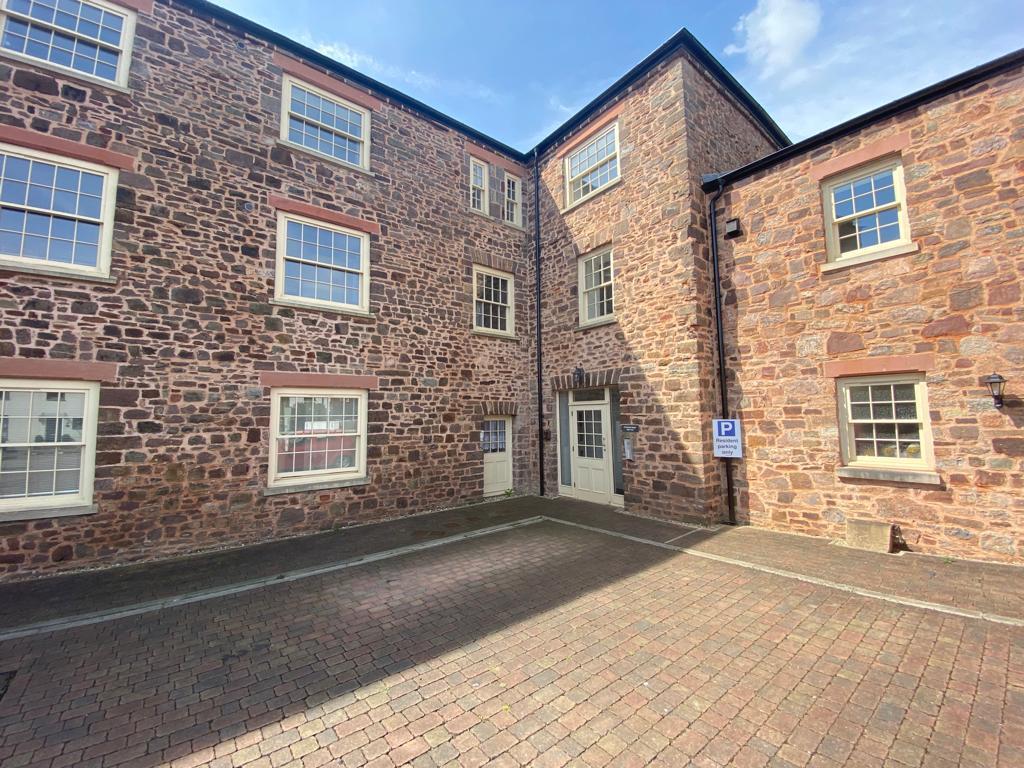 1 bed 1st Floor Flat for rent in Withleigh. From Welden and Edwards