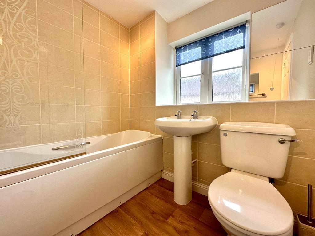 3 bed Semi Detached for rent in Tiverton. From Welden and Edwards 3 bed Semi Detached for rent in Tiverton. From Welden and Edwards