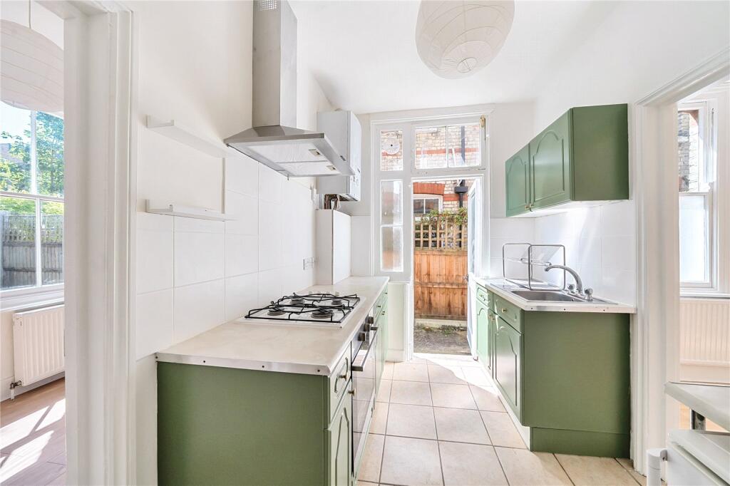 1 bed 1st Floor Flat for rent in London. From Anthony Pepe Estate Agents - Palmers Green 1 bed 1st Floor Flat for rent in London. From Anthony Pepe Estate Agents - Palmers Green
