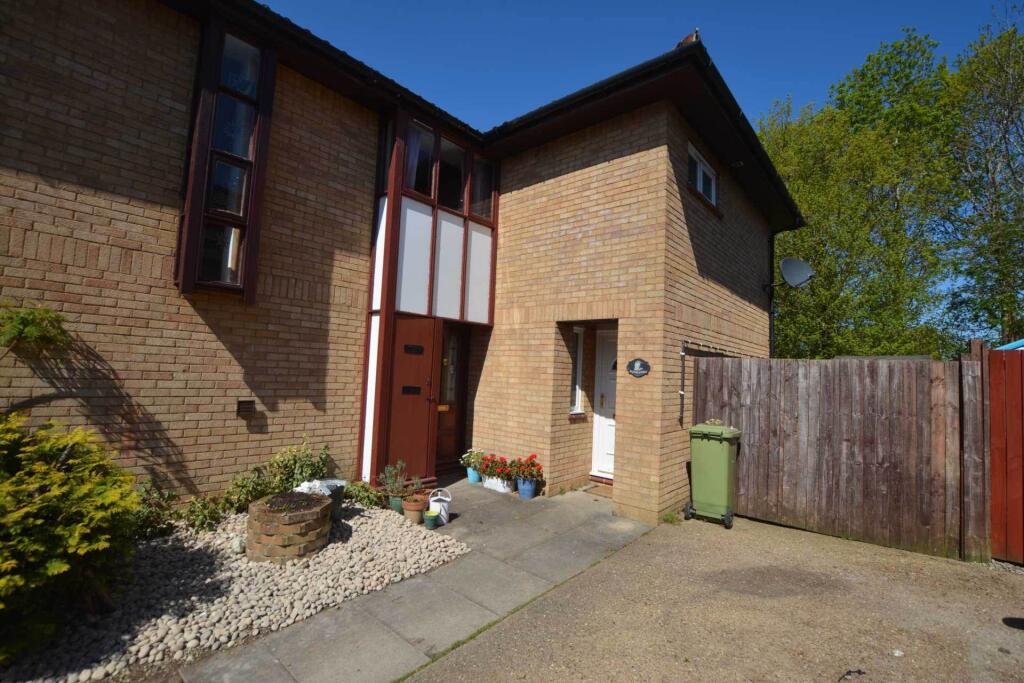 3 bed Semi Detached for rent in Milton Keynes. From Venture Residential - Luton 3 bed Semi Detached for rent in Milton Keynes. From Venture Residential - Luton