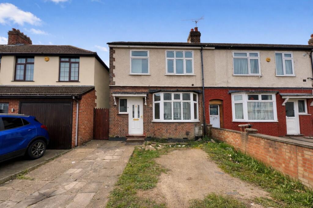 2 bed Semi Detached for rent in Luton. From Venture Residential - Luton