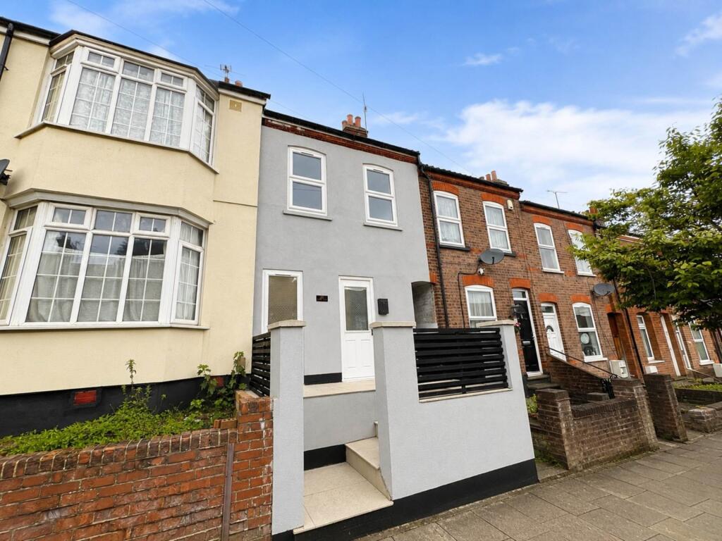 3 bed Mid Terraced House for rent in Luton. From Venture Residential - Luton 3 bed Mid Terraced House for rent in Luton. From Venture Residential - Luton
