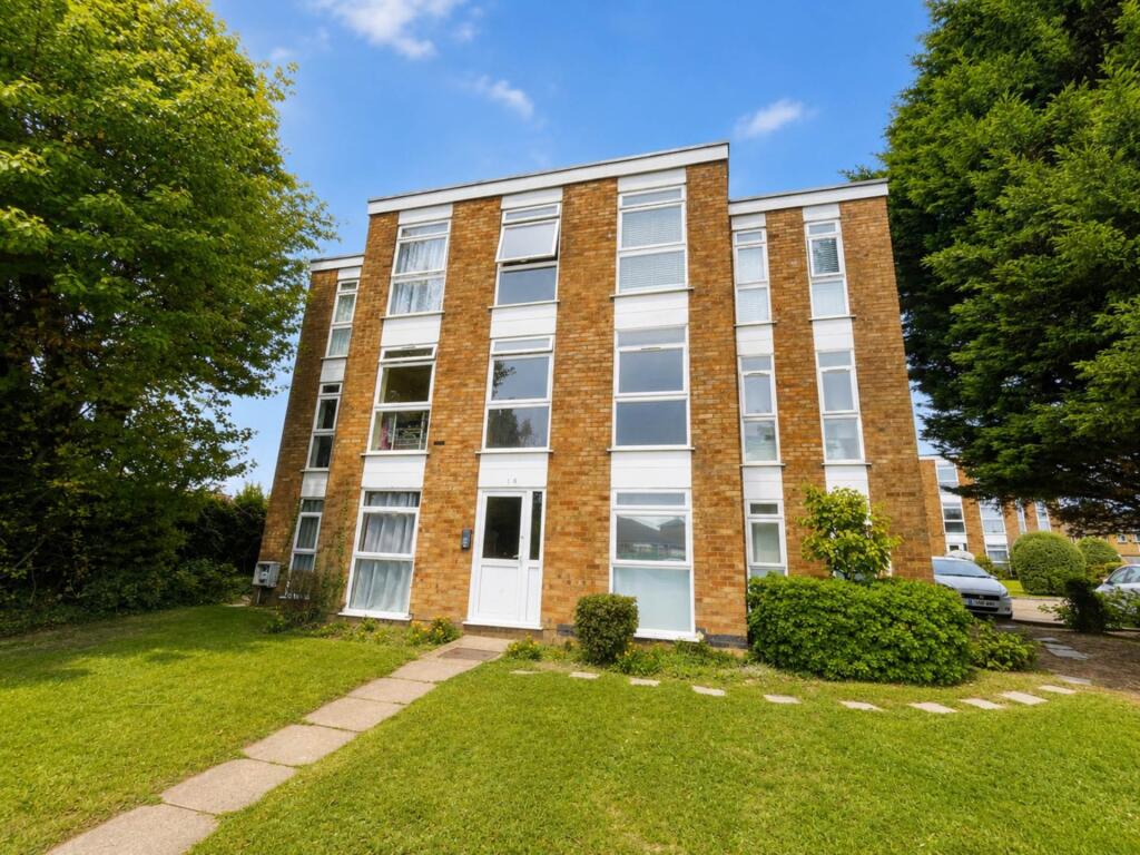 2 bed 1st Floor Flat for rent in Mangrove Green. From Venture Residential - Luton
