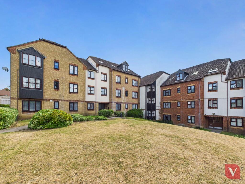 1 bed 1st Floor Flat for rent in Streatley. From Venture Residential - Luton