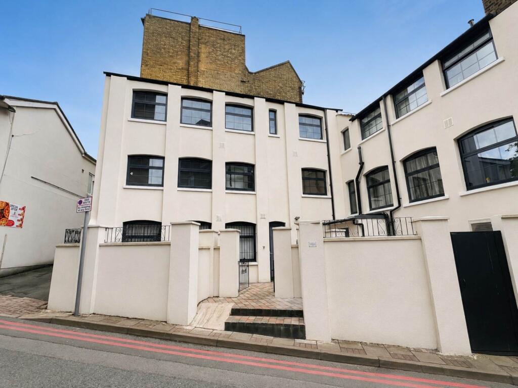 2 bed 1st Floor Flat for rent in Luton. From Venture Residential - Luton