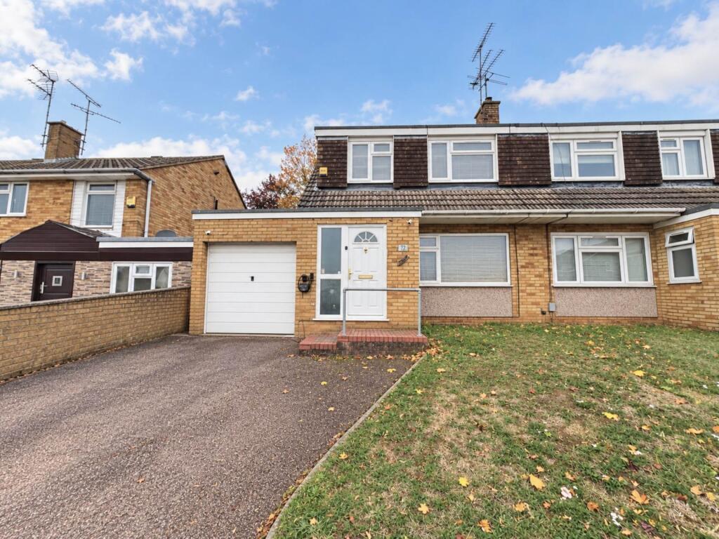 3 bed Semi Detached for rent in Luton. From Venture Residential - Luton
