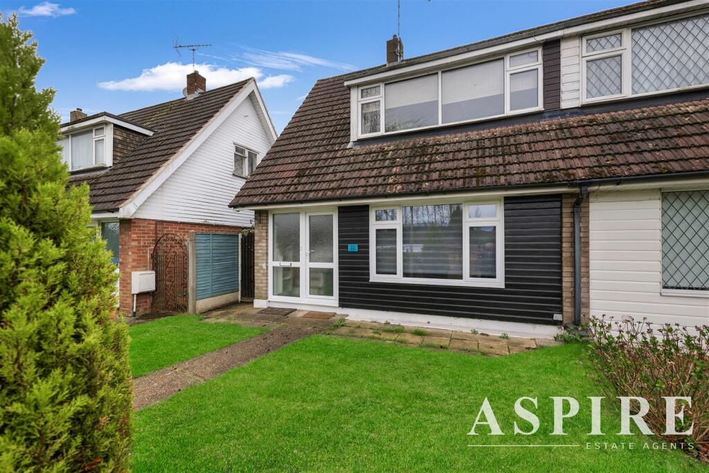 3 bed Semi Detached for rent in Daws Heath. From Aspire Estate Agents - Benfleet