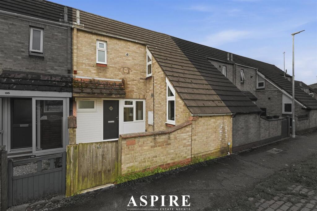 3 bed Mid Terraced House for rent in Basildon. From Aspire Estate Agents - Benfleet