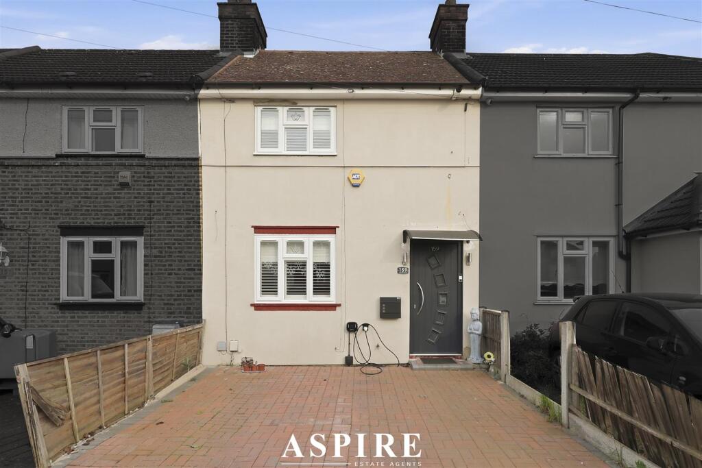 2 bed Detached for rent in Dagenham. From Aspire Estate Agents - Benfleet 2 bed Detached for rent in Dagenham. From Aspire Estate Agents - Benfleet
