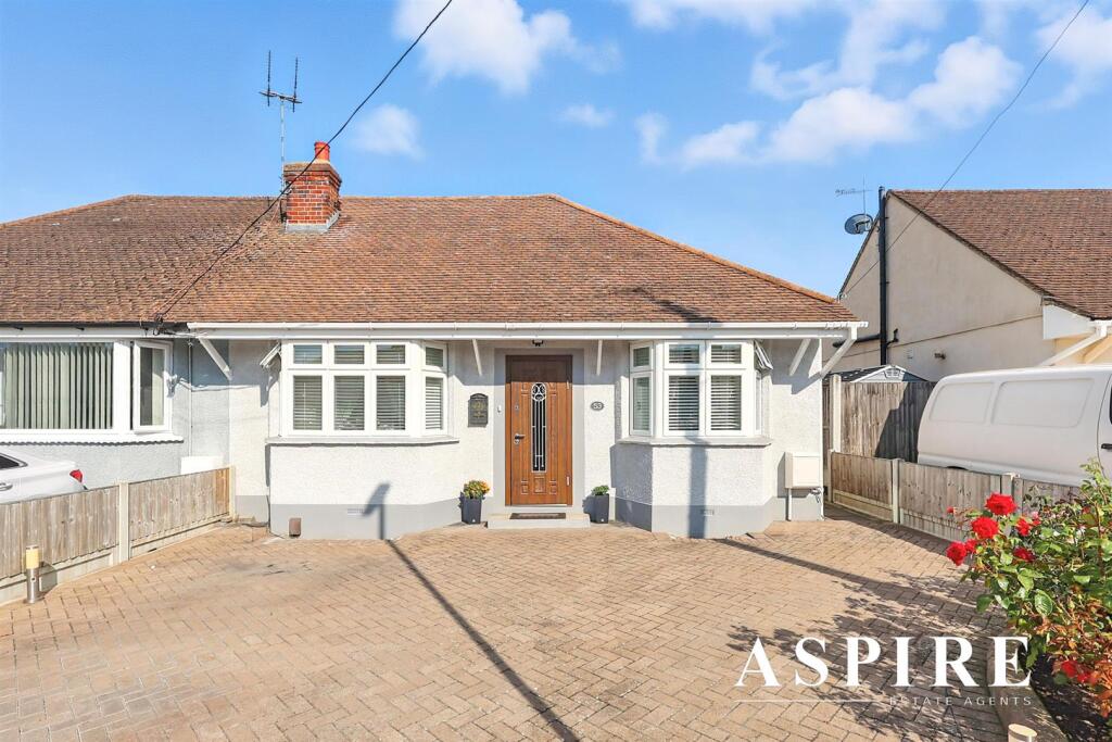 3 bed Semi Detached for rent in Tarpots. From Aspire Estate Agents - Benfleet