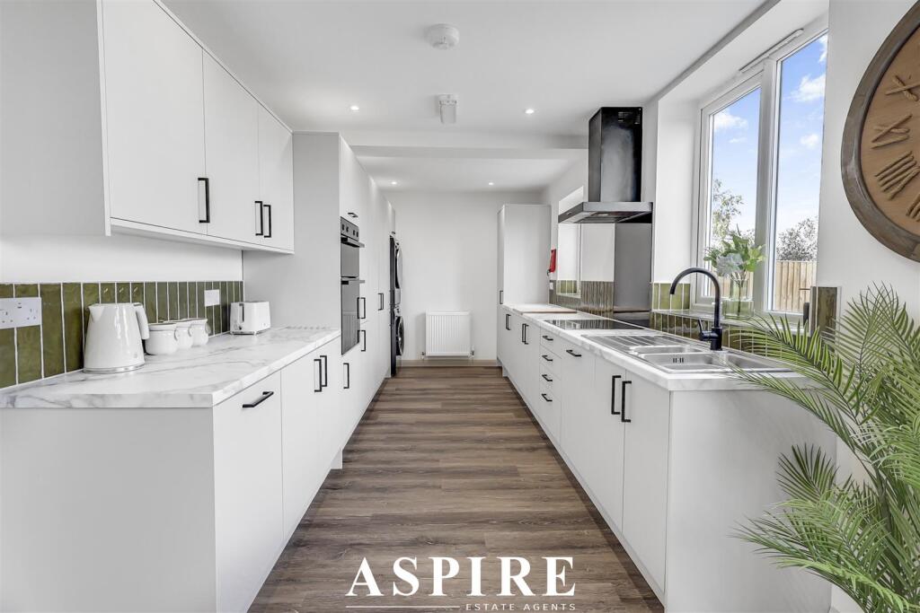 1 bed House Share for rent in Southend-on-Sea. From Aspire Estate Agents - Benfleet 1 bed House Share for rent in Southend-on-Sea. From Aspire Estate Agents - Benfleet