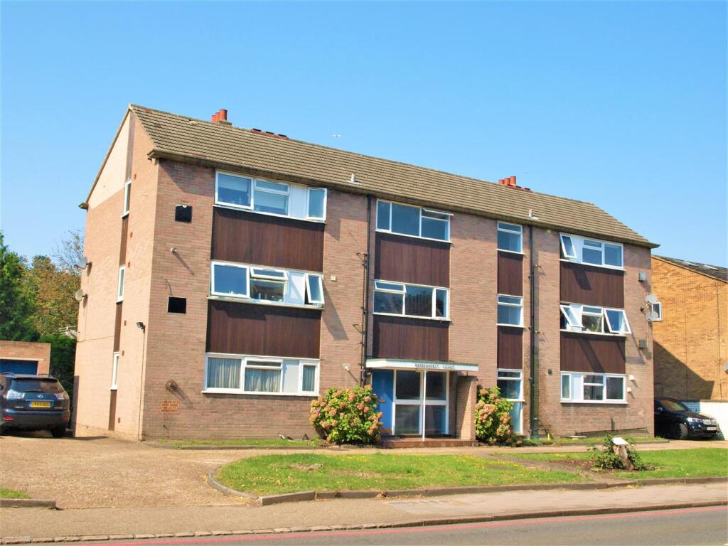 2 bed 1st Floor Flat for rent in Beckenham. From Homezone Property Services - Bromley