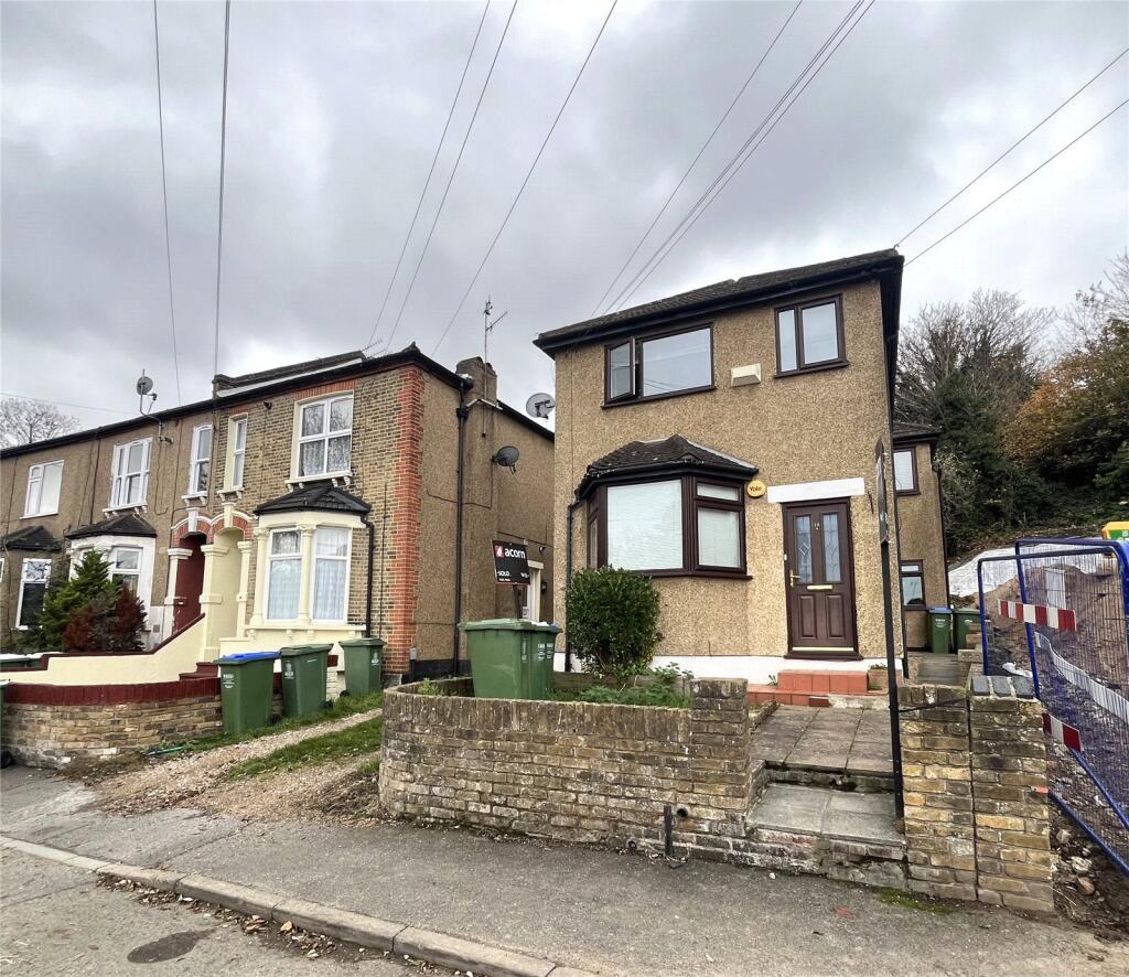 2 bed Annexe for rent in Erith. From Anthony Martin Estate Agents - Barnehurst