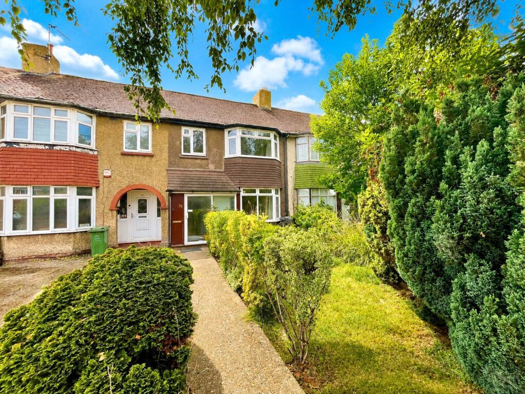 3 bed Detached for rent in Crayford. From Anthony Martin Estate Agents - Barnehurst