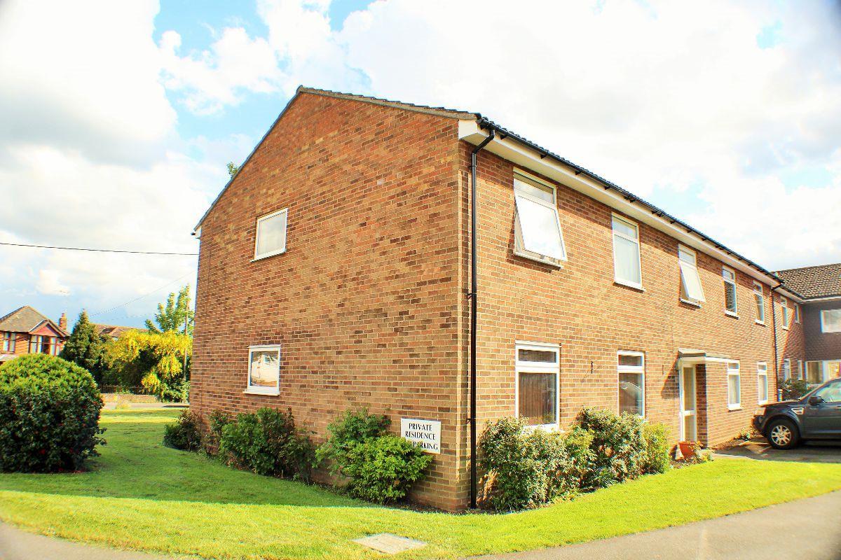 2 bed Apartment for rent in Witham. From Yaxley Homes