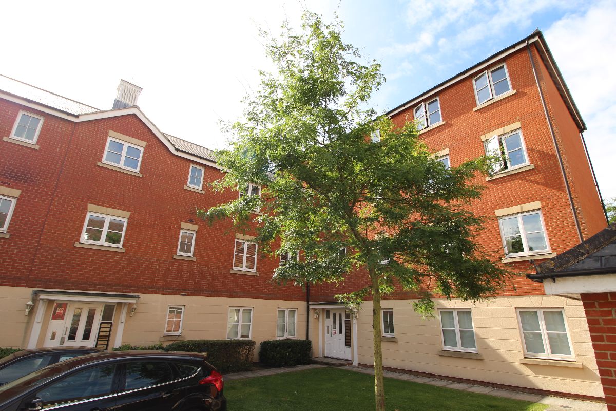 2 bed Apartment for rent in Witham. From Yaxley Homes