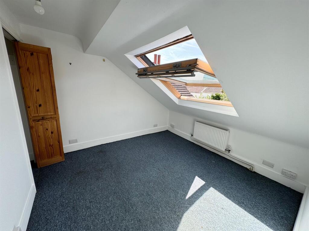 6 bed Mid Terraced House for rent in Brighton and Hove. From Foster & Co - Hove