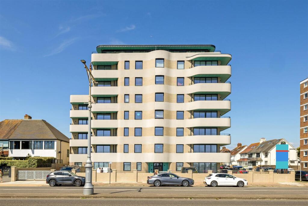 2 bed Apartment for rent in Portslade-by-Sea. From Foster & Co - Hove