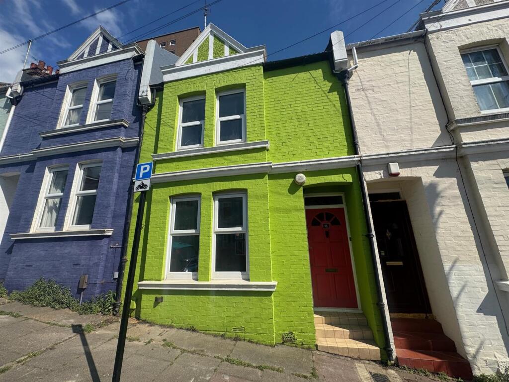 2 bed Detached for rent in Ovingdean. From Foster & Co - Hove