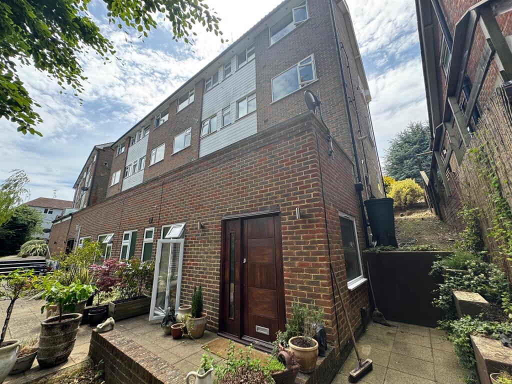 1 bed 1st Floor Flat for rent in Brighton and Hove. From Foster & Co - Hove 1 bed 1st Floor Flat for rent in Brighton and Hove. From Foster & Co - Hove