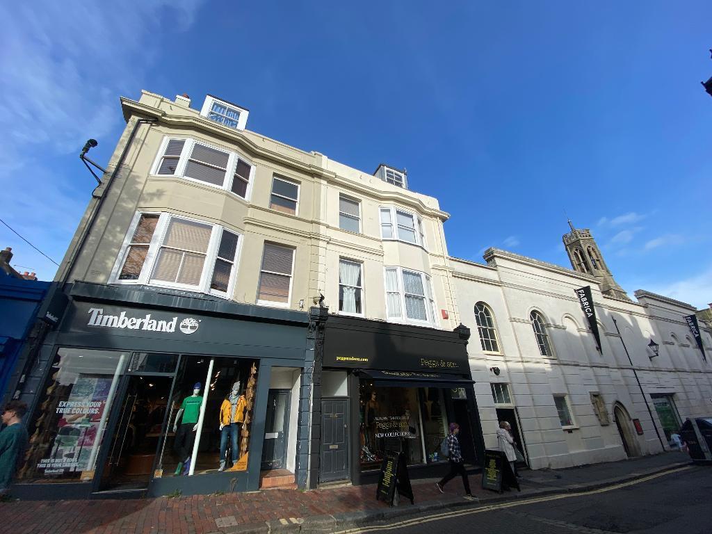 3 bed 1st Floor Flat for rent in Brighton and Hove. From Foster & Co - Hove 3 bed 1st Floor Flat for rent in Brighton and Hove. From Foster & Co - Hove